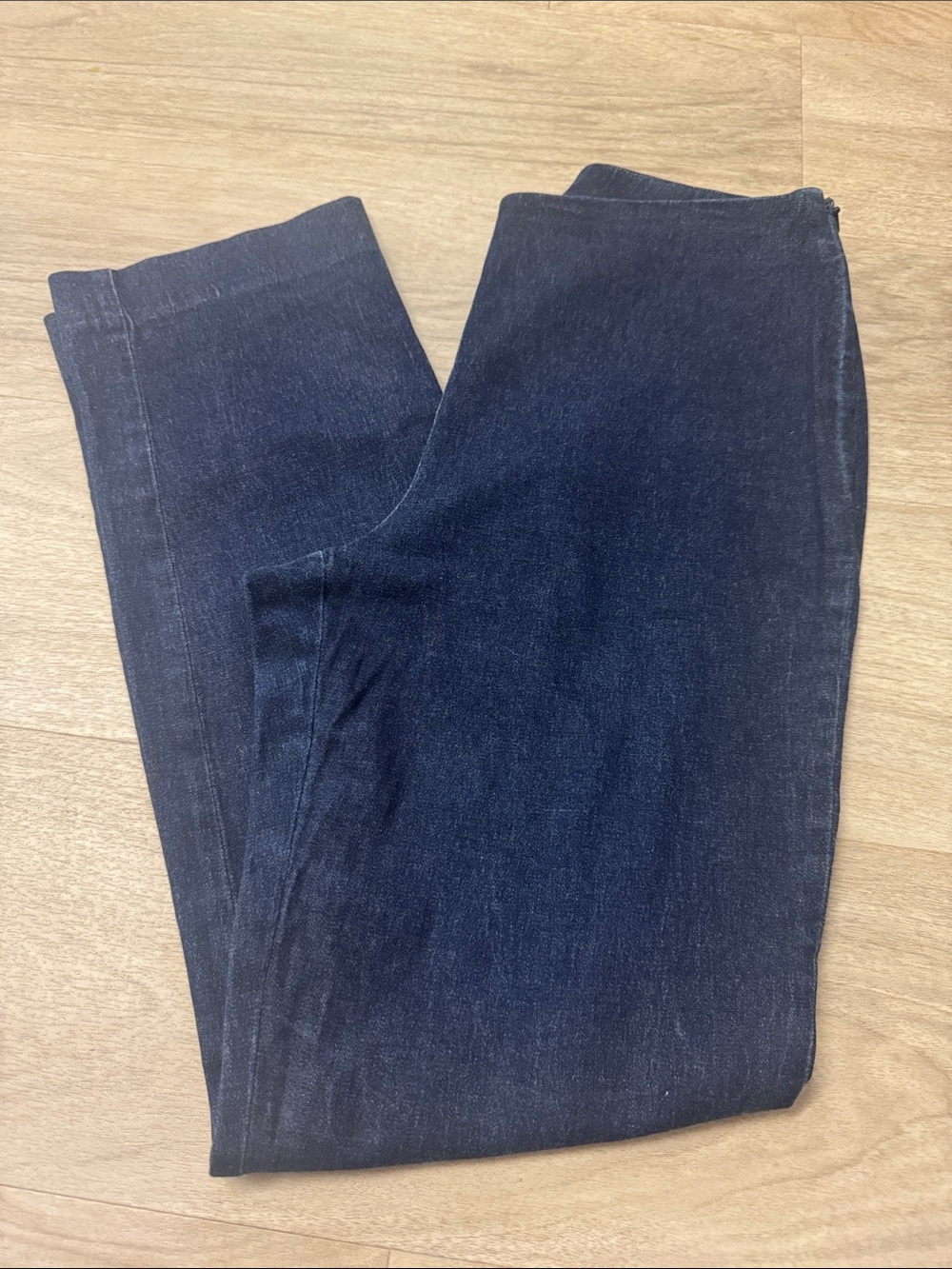 Ann Taylor Factory Women's Skinny Jeans in Dark Blue Denim